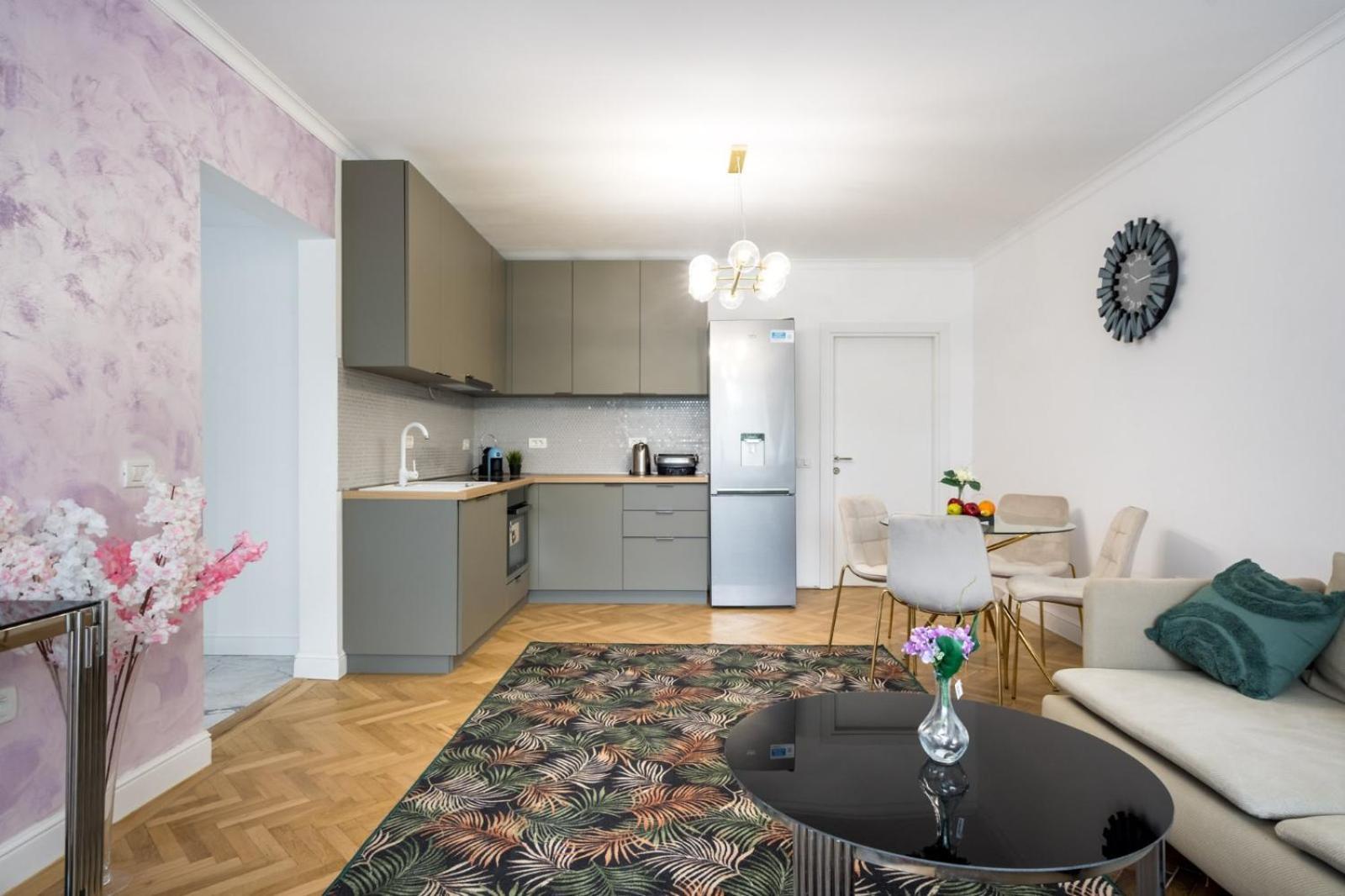 Luxury 2Br Apartment Calea Victoriei Bukarest Kültér fotó